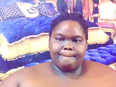 Snapshot of EbonyHotBuns chatting on 03.11.25 EbonyHotBuns online show from 03.11.25