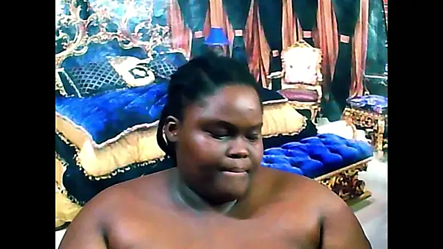 Snapshot of EbonyHotBuns chatting on 03.13.25 EbonyHotBuns online show from 03.13.25