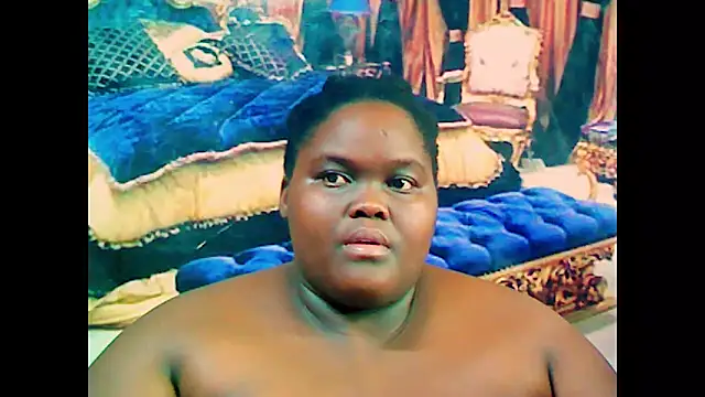 Snapshot of EbonyHotBuns chatting on 03.15.25 EbonyHotBuns online show from 03.15.25