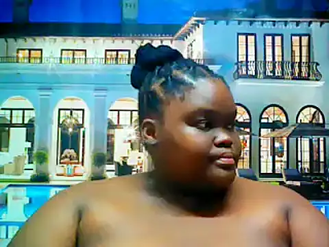 Snapshot of EbonyHotBuns chatting on 03.20.25 EbonyHotBuns online show from 03.20.25