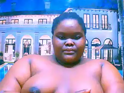 Snapshot of EbonyHotBuns chatting on 09.27.25 EbonyHotBuns online show from 09.27.25