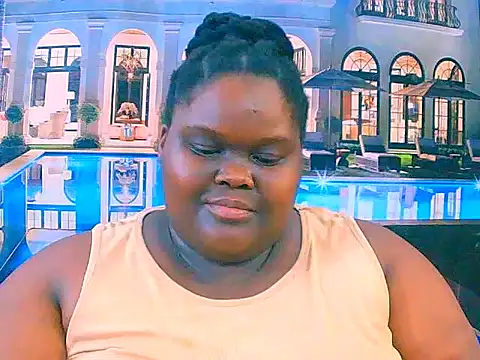 Snapshot of EbonyHotBuns chatting on 11.27.25 EbonyHotBuns online show from 11.27.25