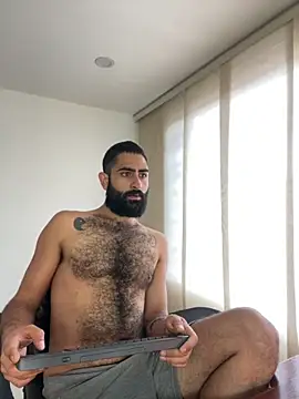 Snapshot of Drogamma chatting on 09.10.25 Drogamma online show from 09.10.25