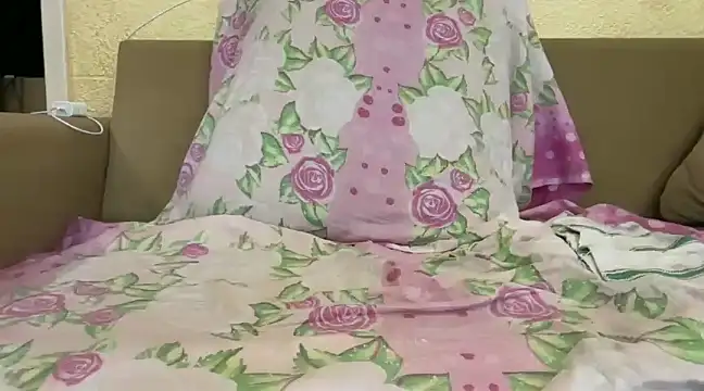 heartqqute26 online show from 01.21.25