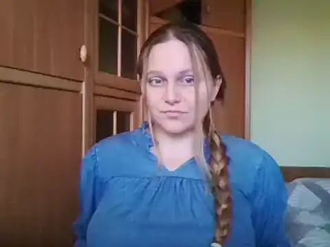 Evasapples online show from 12.13.24