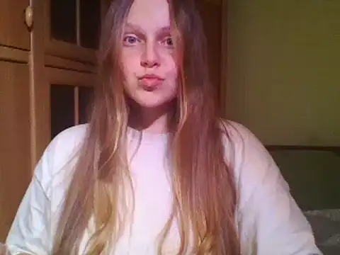 Evasapples online show from 02.05.25