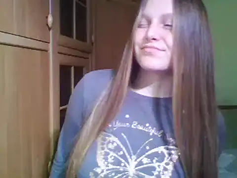 Evasapples online show from 02.15.25