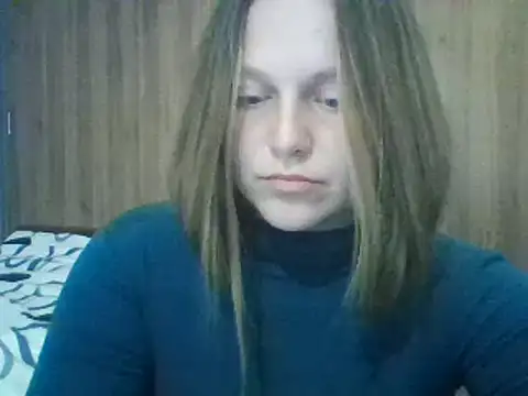 Evasapples online show from 02.23.25