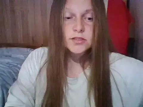 Evasapples online show from 03.13.25