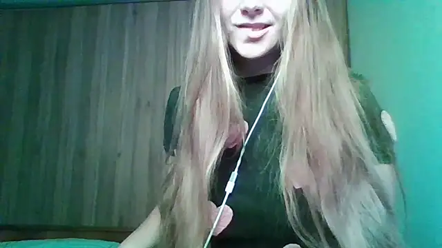 Evasapples online show from 11.22.25