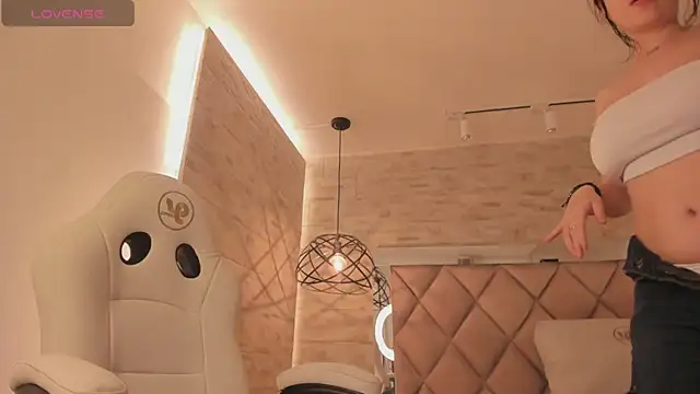 Snapshot of dorothy_vegga chatting on 03.12.25 dorothy vegga online show from 03.12.25