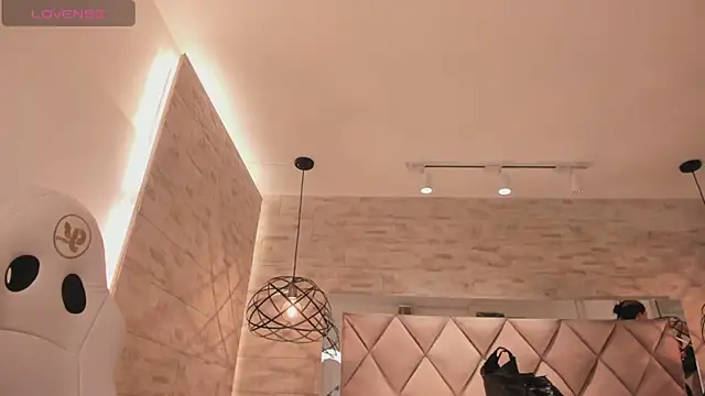 Snapshot of dorothy_vegga chatting on 03.14.25 dorothy vegga online show from 03.14.25