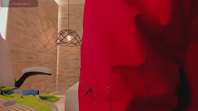 Snapshot of dorothy_vegga chatting on 03.15.25 dorothy vegga online show from 03.15.25