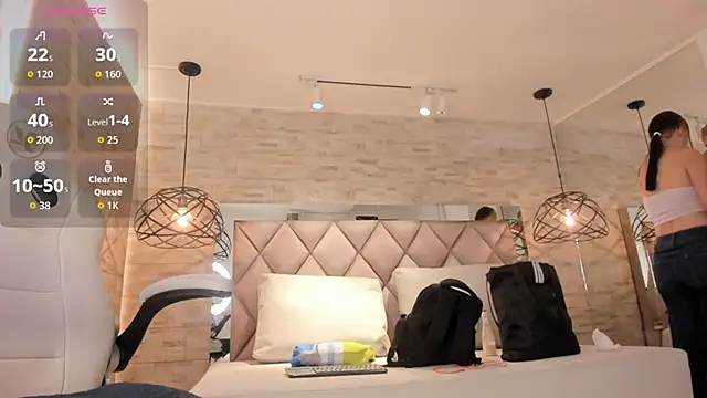 Snapshot of dorothy_vegga chatting on 09.27.25 dorothy vegga online show from 09.27.25