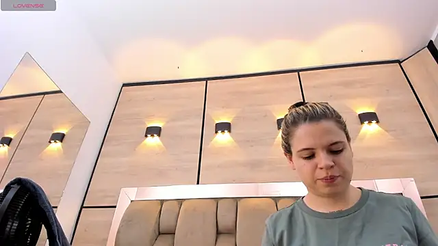 Snapshot of dorothy_vegga chatting on 01.08.26 dorothy vegga online show from 01.08.26