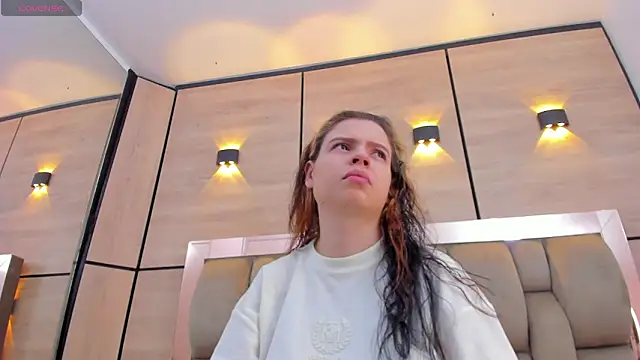 Snapshot of dorothy_vegga chatting on 01.12.26 dorothy vegga online show from 01.12.26