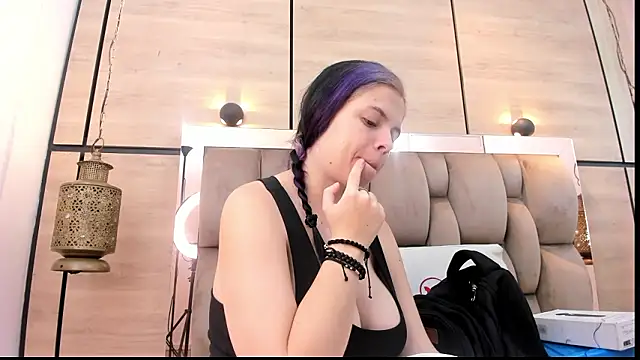 Snapshot of dorothy_vegga chatting on 02.27.26 dorothy vegga online show from 02.27.26