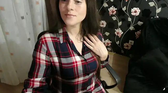 Snapshot of SweetBabyGirl212 chatting on 01.02.25 SweetBabyGirl212 online show from 01.02.25