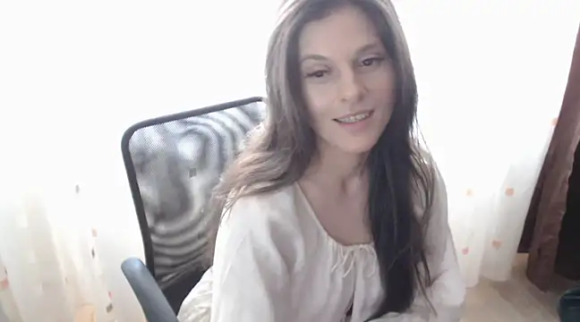 Snapshot of SweetBabyGirl212 chatting on 03.13.25 SweetBabyGirl212 online show from 03.13.25