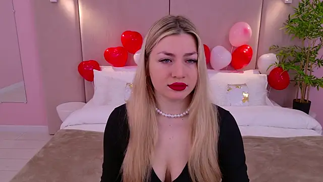 HelenaMorgan online show from 02.12.25