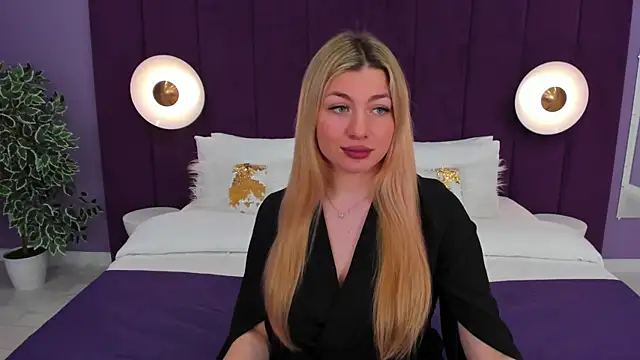 HelenaMorgan online show from 03.08.25