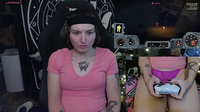 BrandiWRLD 999 online show from 01.15.25