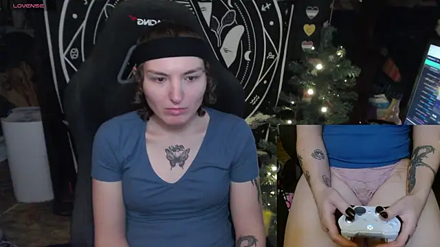 BrandiWRLD 999 online show from 01.19.25