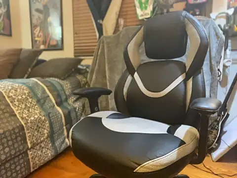 slutty guy12 online show from 02.02.25