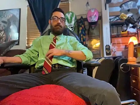 slutty guy12 online show from 03.17.25