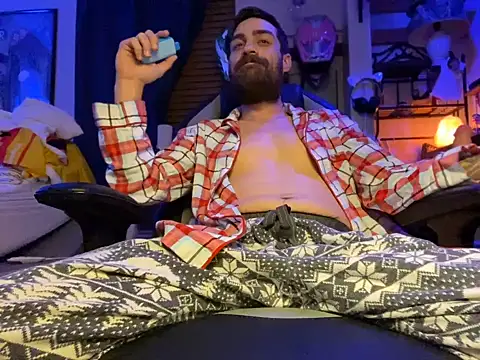 slutty guy12 online show from 03.19.25