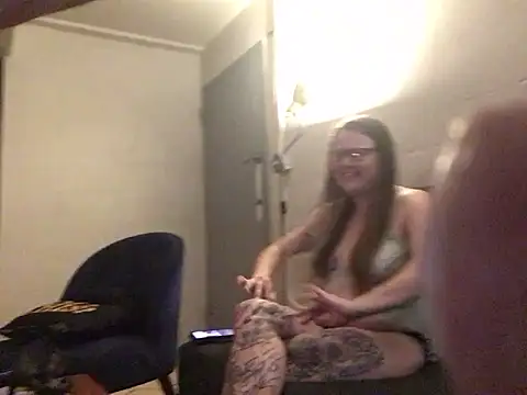 slutty guy12 online show from 04.04.26