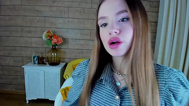 Snapshot of MilanaBalmain chatting on 01.21.25 MilanaBalmain online show from 01.21.25