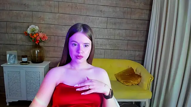 Snapshot of MilanaBalmain chatting on 02.11.25 MilanaBalmain online show from 02.11.25