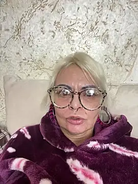 Gardener of Illusions online show from 02.25.25