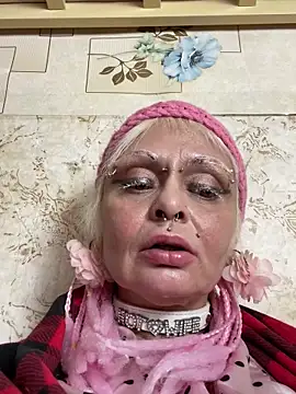 Gardener of Illusions online show from 03.17.25