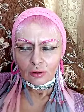 Gardener of Illusions online show from 03.21.25