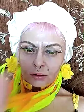 Gardener of Illusions online show from 03.22.25