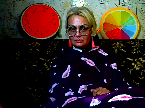 Gardener of Illusions online show from 10.14.25