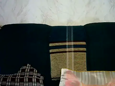 Gardener of Illusions online show from 11.22.25