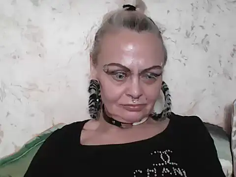 Gardener of Illusions online show from 05.12.26