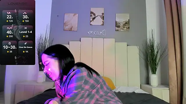 Snapshot of baby__kim chatting on 03.01.25 baby kim online show from 03.01.25