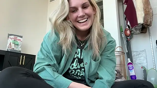 Graciemae baexx online show from 03.13.25