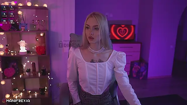 ManiFreyja online show from 02.12.25
