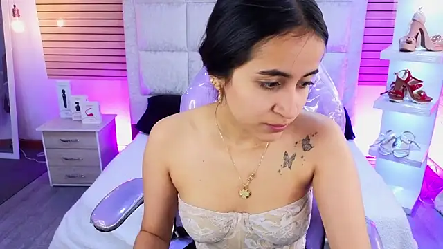 Mia Fischer online show from 06.18.26