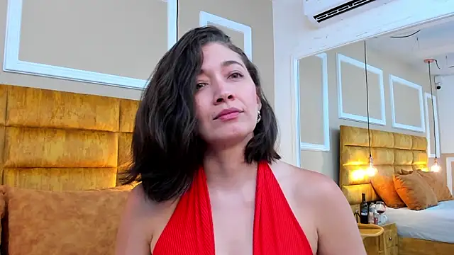 Snapshot of adarussell chatting on 03.07.25 adarussell online show from 03.07.25