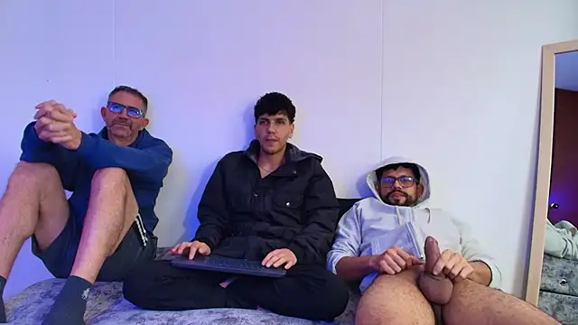 Benjamin show online show from 12.16.25