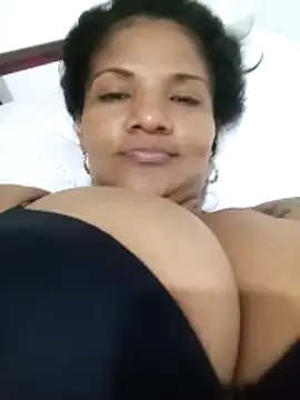 Snapshot of alejandraboobs07 chatting on 12.06.24 alejandraboobs07 online show from 12.06.24