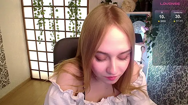 LianaBright online show from 12.12.24