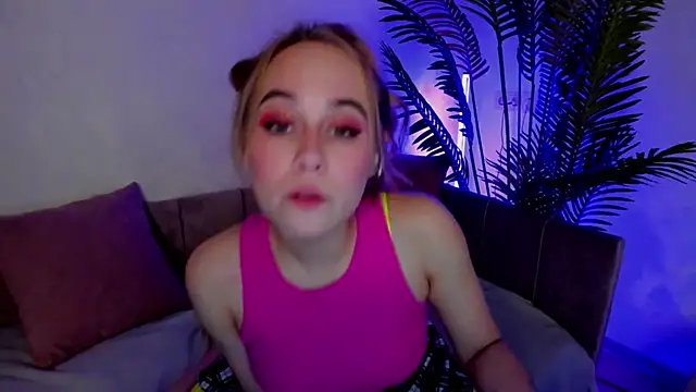 LianaBright online show from 12.28.24