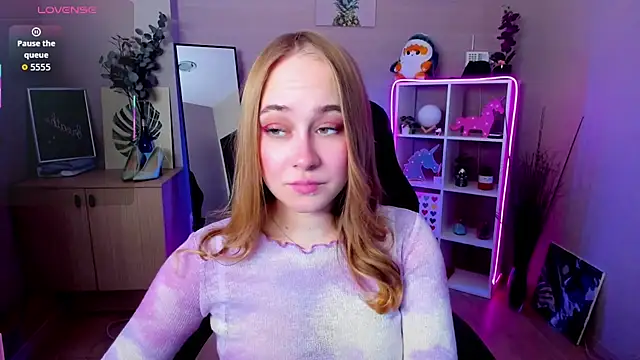 LianaBright online show from 02.14.26